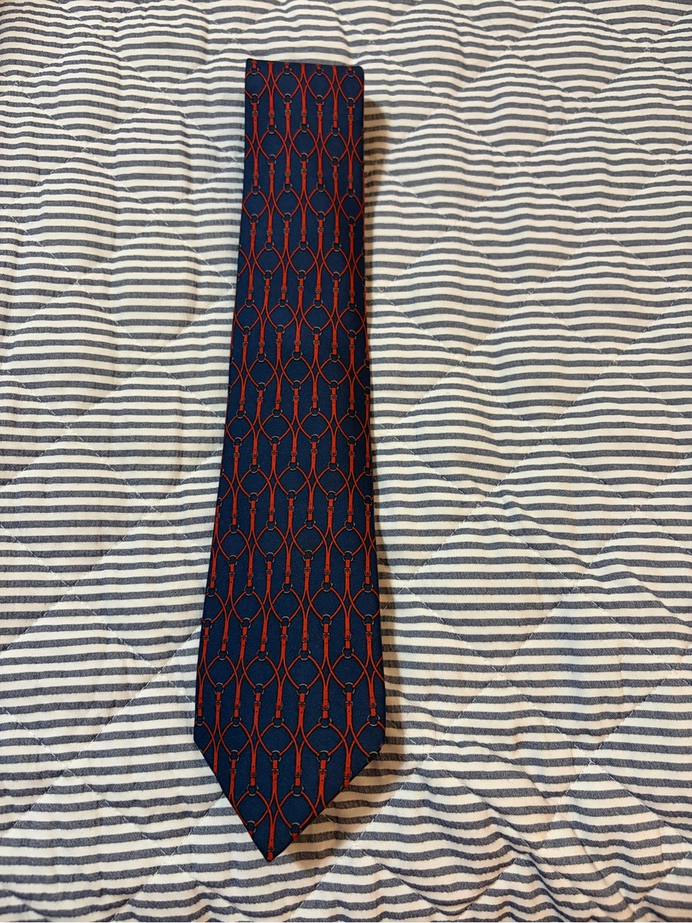 Hermes Navy and Red Patterned Men's Silk Tie